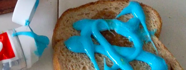 Foods You Must Never Eat Pt 2: Toothpaste Sandwich